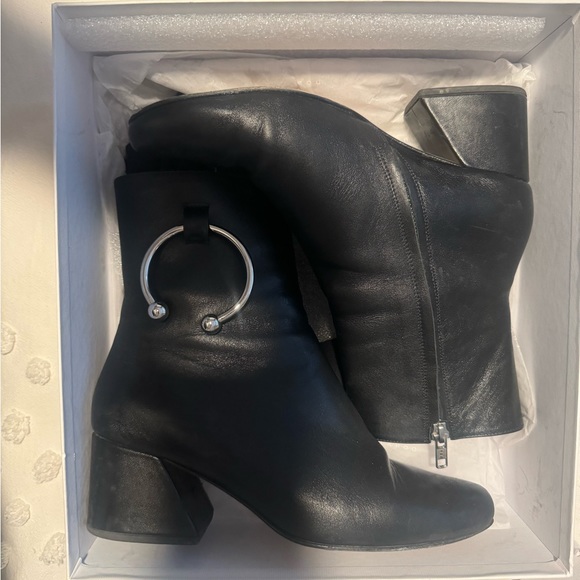 Dora Teymur Ankle Boots - Picture 2 of 6